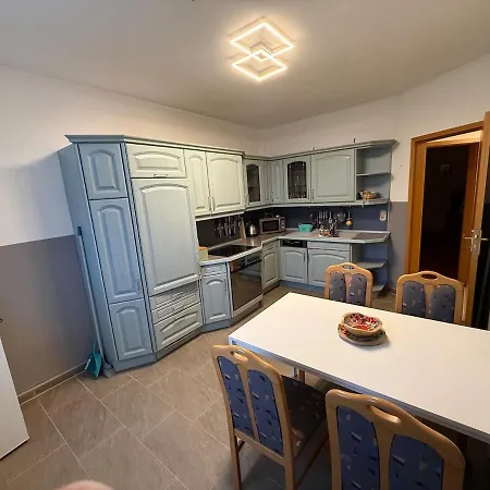 Ferienwohnung Leo Zentrumsnah * Bernburg (Saale)